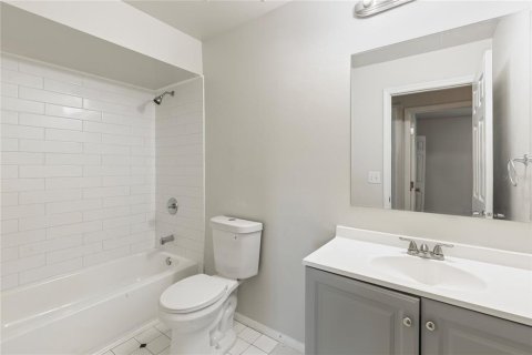 Villa ou maison à vendre à Bradenton, Floride: 4 chambres, 186.36 m2 № 2347733 - photo 11