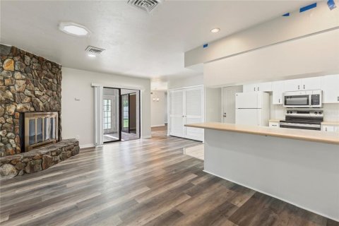 Villa ou maison à vendre à Bradenton, Floride: 4 chambres, 186.36 m2 № 2347733 - photo 3
