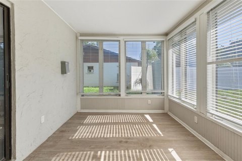 Villa ou maison à vendre à Bradenton, Floride: 4 chambres, 186.36 m2 № 2347733 - photo 25
