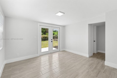 Casa en venta en West Palm Beach, Florida, 3 dormitorios, 105.72 m2 № 2057951 - foto 8