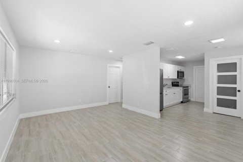 Casa en venta en West Palm Beach, Florida, 3 dormitorios, 105.72 m2 № 2057951 - foto 11