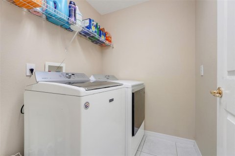 Villa ou maison à vendre à Orlando, Floride: 4 chambres, 271.65 m2 № 1838221 - photo 18