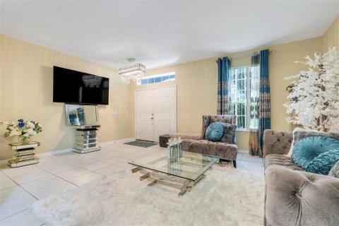 Villa ou maison à vendre à Orlando, Floride: 4 chambres, 271.65 m2 № 1838221 - photo 5