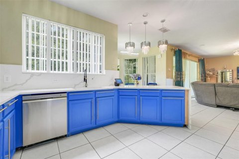 Villa ou maison à vendre à Orlando, Floride: 4 chambres, 271.65 m2 № 1838221 - photo 10