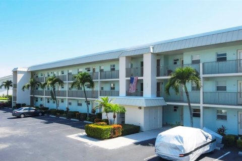 Condominio en alquiler en Sarasota, Florida, 1 dormitorio, 65.59 m2 № 1563608 - foto 7