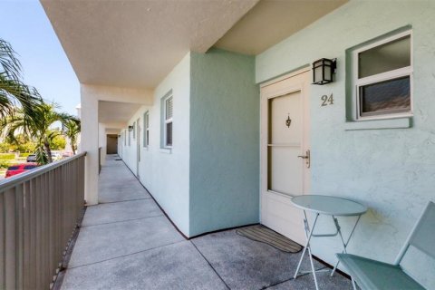 Condominio en alquiler en Sarasota, Florida, 1 dormitorio, 65.59 m2 № 1563608 - foto 10