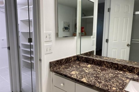 Copropriété à louer à Pompano Beach, Floride: 2 chambres, 103.31 m2 № 2154587 - photo 17
