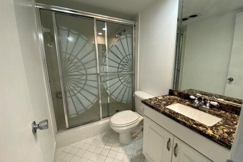 Copropriété à louer à Pompano Beach, Floride: 2 chambres, 103.31 m2 № 2154587 - photo 10