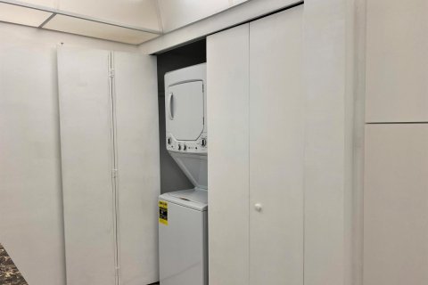 Copropriété à louer à Pompano Beach, Floride: 2 chambres, 103.31 m2 № 2154587 - photo 23