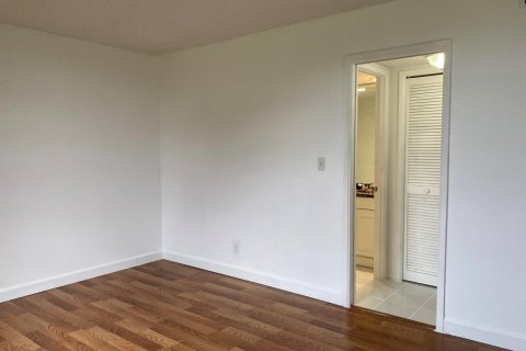 Copropriété à louer à Pompano Beach, Floride: 2 chambres, 103.31 m2 № 2154587 - photo 7