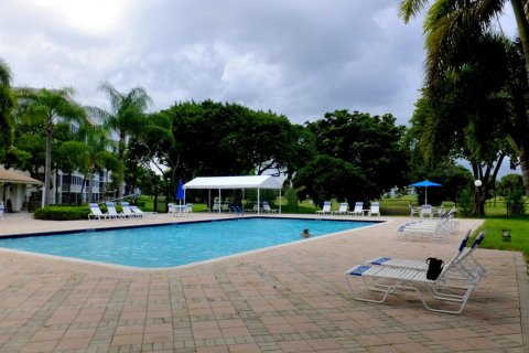 Copropriété à louer à Pompano Beach, Floride: 2 chambres, 103.31 m2 № 2154587 - photo 27