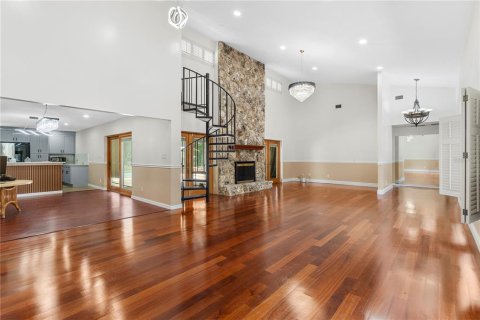 House in Ocala, Florida 5 bedrooms, 311.13 sq.m. № 2285194 - photo 8