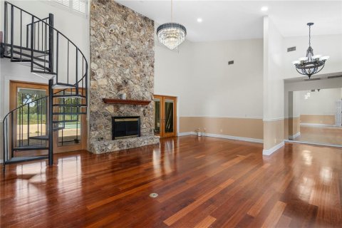 House in Ocala, Florida 5 bedrooms, 311.13 sq.m. № 2285194 - photo 6