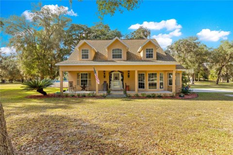 Casa en Anthony, Florida 3 dormitorios, 204.01 m2 № 2131422