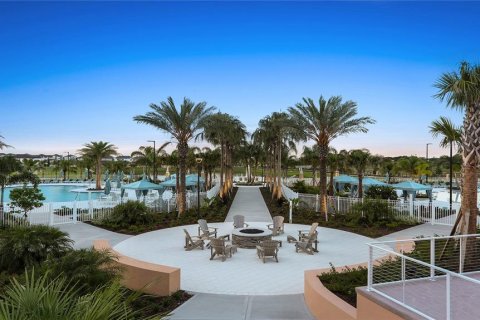 Casa en venta en Kissimmee, Florida, 7 dormitorios, 328.22 m2 № 1795090 - foto 30