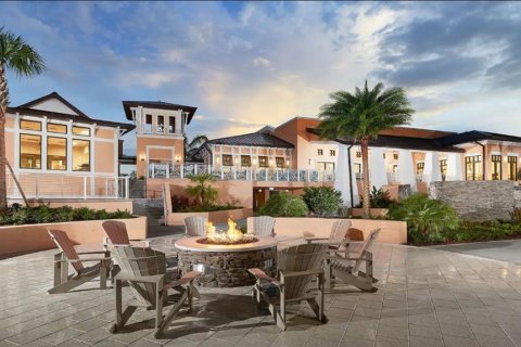 Casa en venta en Kissimmee, Florida, 7 dormitorios, 328.22 m2 № 1795090 - foto 28