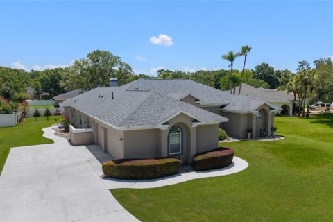 House in Ocala, Florida 4 bedrooms, 307.41 sq.m. № 1817503 - photo 11