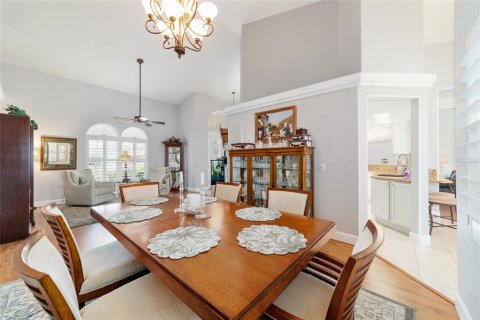 House in Ocala, Florida 4 bedrooms, 307.41 sq.m. № 1817503 - photo 24