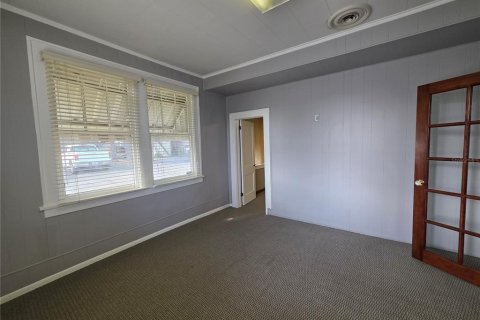Commercial property in Titusville, Florida 235.23 sq.m. № 2325243 - photo 5