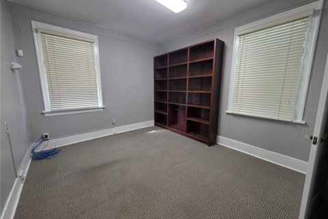 Commercial property in Titusville, Florida 235.23 sq.m. № 2325243 - photo 6