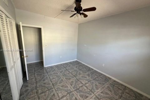 Copropriété à vendre à Miami, Floride: 2 chambres, 91.32 m2 № 2026775 - photo 19