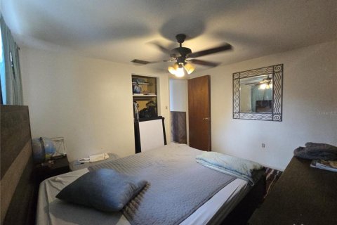 Villa ou maison à vendre à Port Richey, Floride: 4 chambres, 162.76 m2 № 2150103 - photo 21