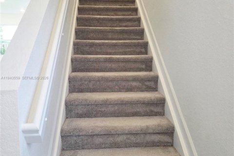 Снять в аренду таунхаус в Хомстед, Флорида 3 спальни, № 2002387 - фото 13