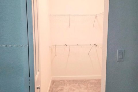 Снять в аренду таунхаус в Хомстед, Флорида 3 спальни, № 2002387 - фото 19