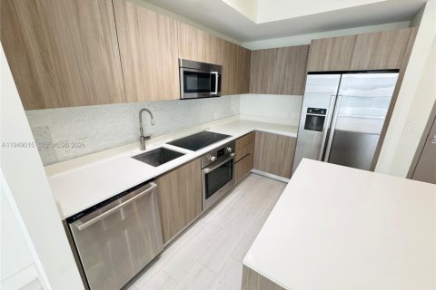 Copropriété à vendre à Miami, Floride: 1 chambre, 66.33 m2 № 2153008 - photo 2