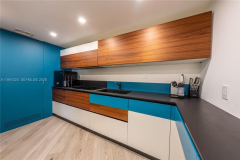 Condominio en alquiler en Miami Beach, Florida, 2 dormitorios, 139.35 m2 № 2079935 - foto 6