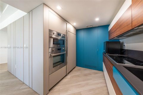 Condominio en alquiler en Miami Beach, Florida, 2 dormitorios, 139.35 m2 № 2079935 - foto 8