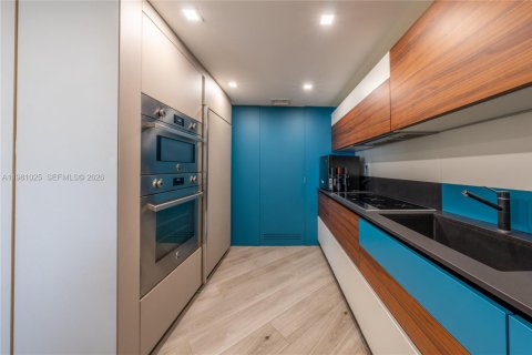 Condominio en alquiler en Miami Beach, Florida, 2 dormitorios, 139.35 m2 № 2079935 - foto 7