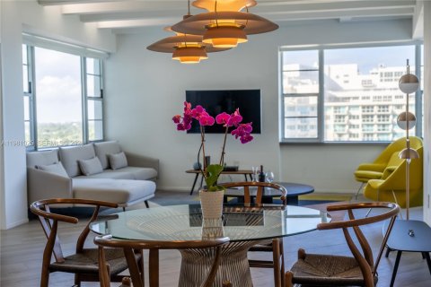 Condominio en alquiler en Miami Beach, Florida, 2 dormitorios, 139.35 m2 № 2079935 - foto 28