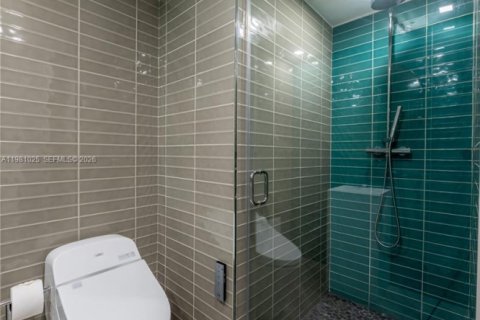 Condominio en alquiler en Miami Beach, Florida, 2 dormitorios, 139.35 m2 № 2079935 - foto 16