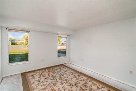 House in Bradenton, Florida 3 bedrooms, 136.01 sq.m. № 1905383 - photo 13