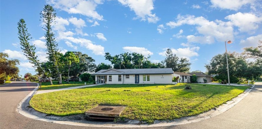 Villa ou maison à Bradenton, Floride 3 chambres, 136.01 m2 № 1905383