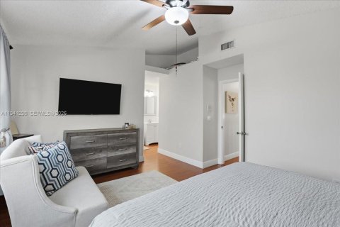 Adosado en venta en Sunrise, Florida, 3 dormitorios, 143.16 m2 № 1999052 - foto 24