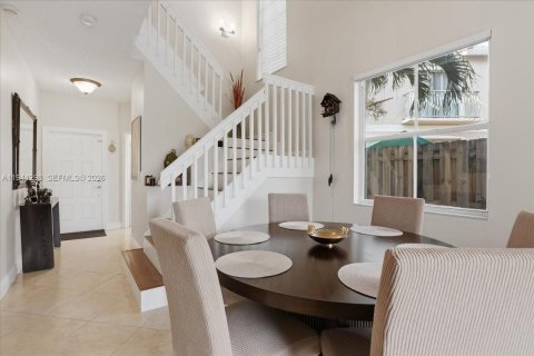 Adosado en venta en Sunrise, Florida, 3 dormitorios, 143.16 m2 № 1999052 - foto 9