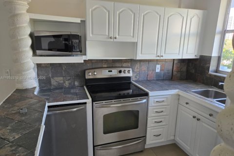 Apartment in North Bay Village, Florida 1 bedroom, 57.6 sq.m. № 1997264 - photo 8