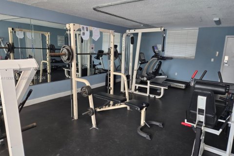 Apartment in North Bay Village, Florida 1 bedroom, 57.6 sq.m. № 1997264 - photo 20