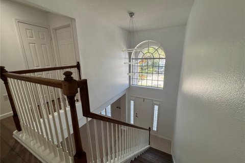 House in Orlando, Florida 4 bedrooms, 198.63 sq.m. № 1832693 - photo 13
