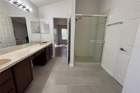 House in Orlando, Florida 4 bedrooms, 198.63 sq.m. № 1832693 - photo 17