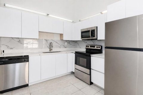 Купить коммерческую недвижимость в Корал-Спрингс, Флорида 198.63м2, № 2376568 - фото 2