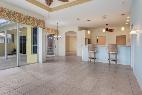 House in North Port, Florida 3 bedrooms, 214.05 sq.m. № 1720829 - photo 27