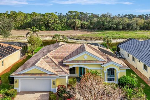 House in North Port, Florida 3 bedrooms, 214.05 sq.m. № 1720829 - photo 5