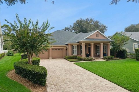 House in Windermere, Florida 4 bedrooms, 222.78 sq.m. № 2272937 - photo 15