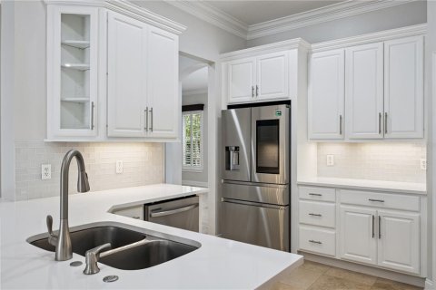 House in Windermere, Florida 4 bedrooms, 222.78 sq.m. № 2272937 - photo 25