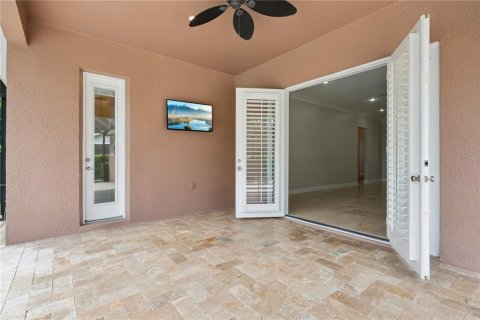 House in Windermere, Florida 4 bedrooms, 222.78 sq.m. № 2272937 - photo 13