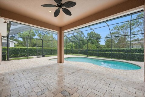 House in Windermere, Florida 4 bedrooms, 222.78 sq.m. № 2272937 - photo 14
