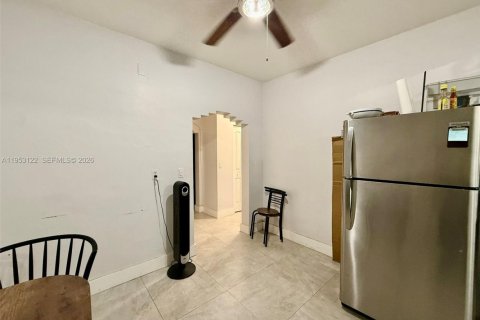 Condominio en alquiler en Miami Beach, Florida, 1 dormitorio, 65.03 m2 № 2008764 - foto 10